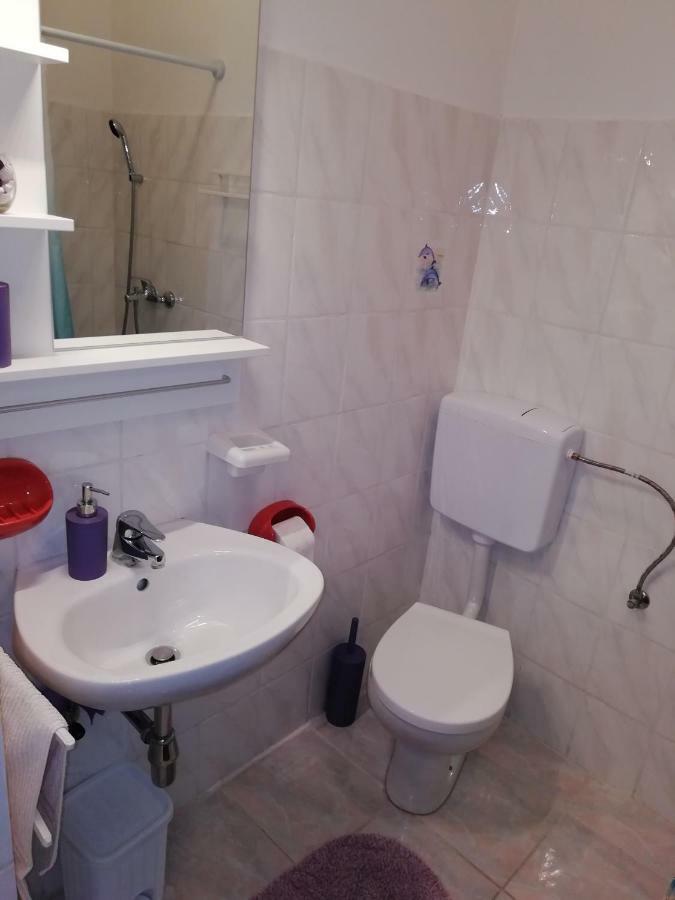 Apartments Dora&Tonka Krk Porat  Bagian luar foto